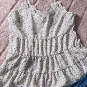 NEW Floral Scalloped Women's Top